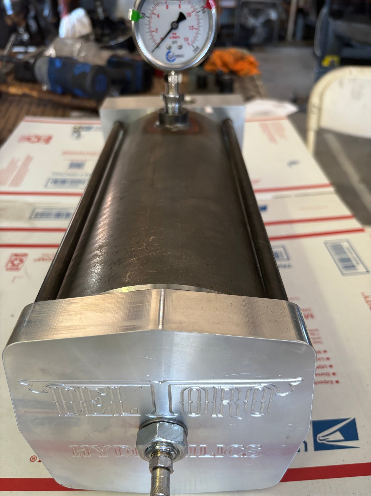 Del Toro Bladder Tank with block kit
