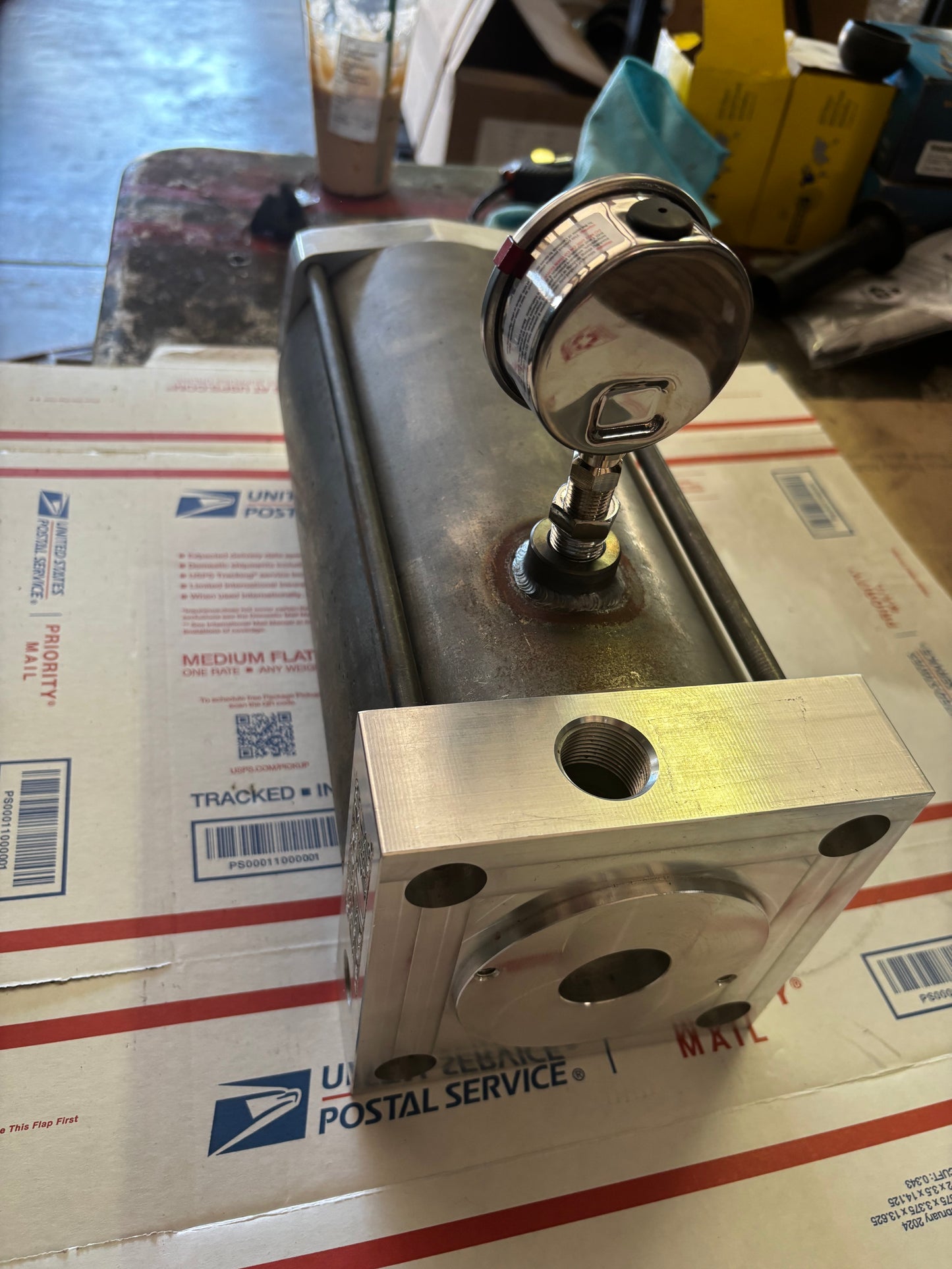 Del Toro Bladder Tank with block kit