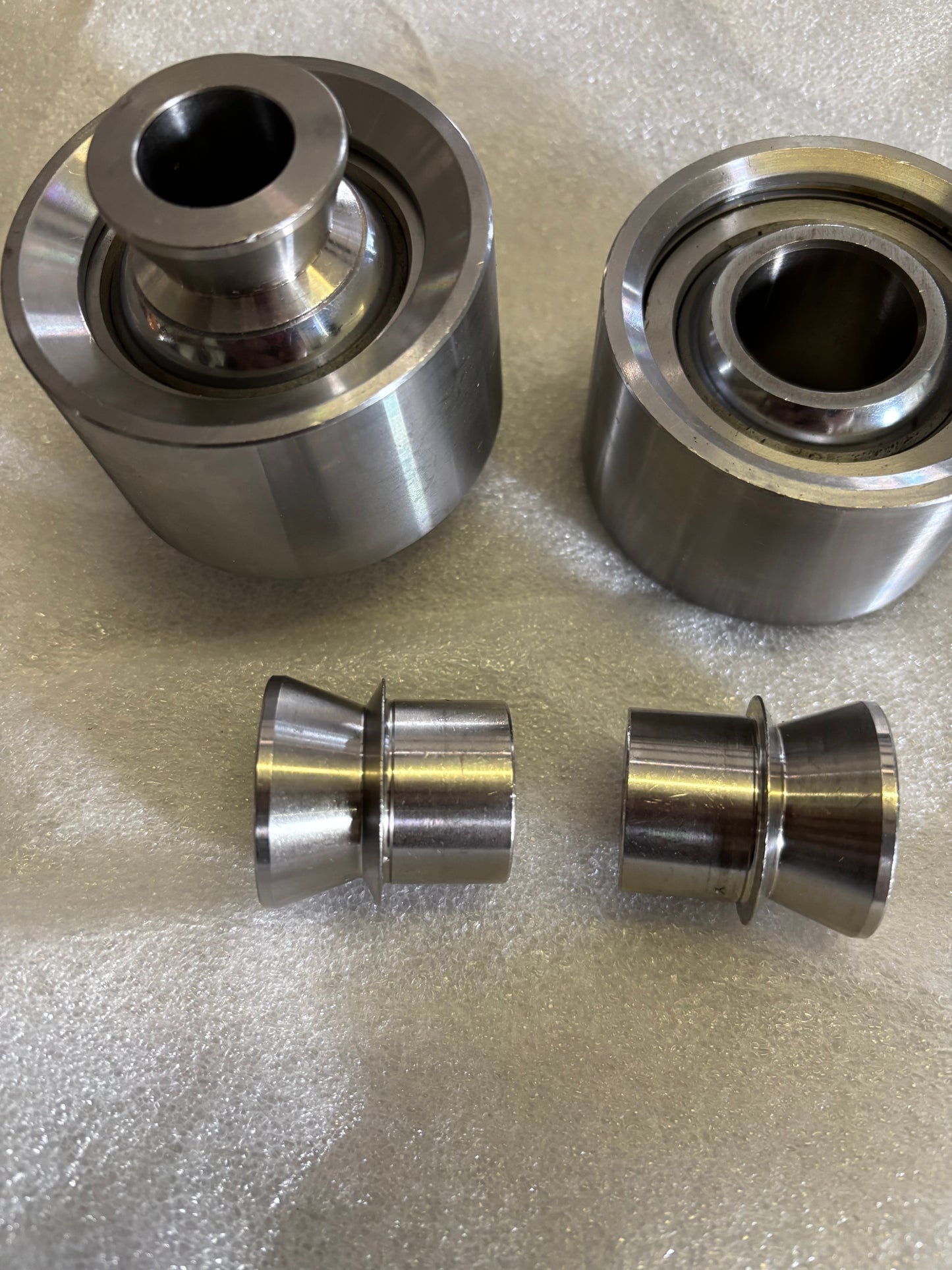 Weld in uniball 2.5”