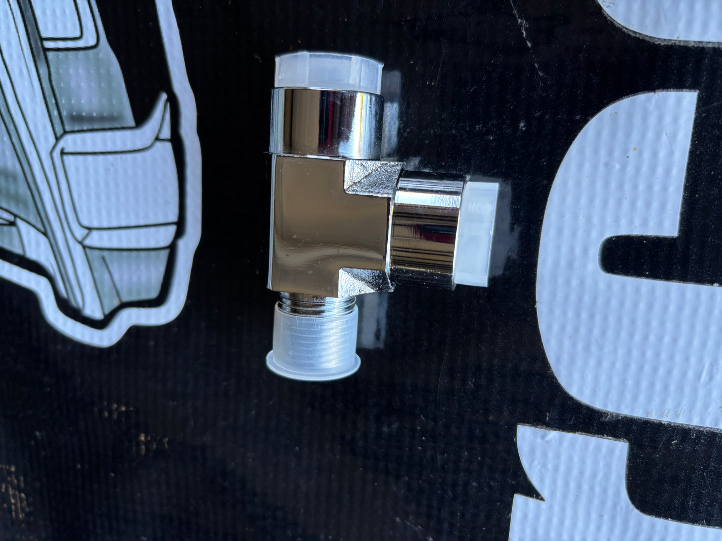 3/8 run tee chrome