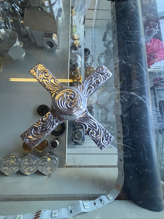 Engrave faucet style hydraulic tank plug